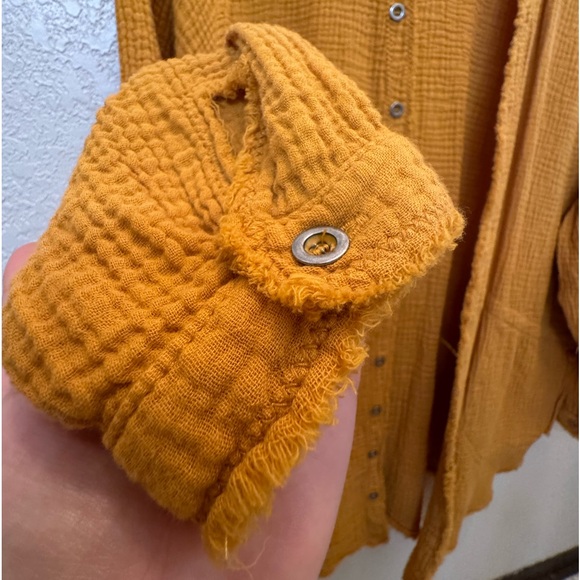 Free People Summer Daydream Buttondown - Picture 5 of 5